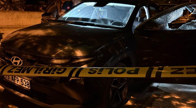 He opened fire with a rifle at his father's house in Çorum, whom he had not seen for a long time.