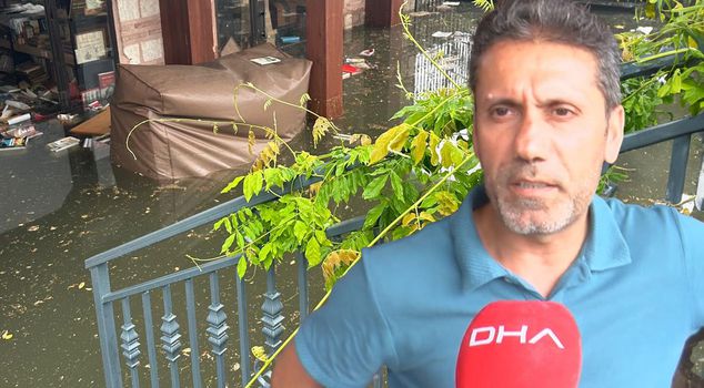 Hundreds of books became unusable in Istanbul, shopkeepers are in revolt: We called the municipality many times but...