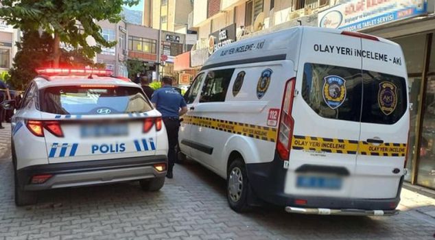 Woman dies after falling from balcony in Manisa