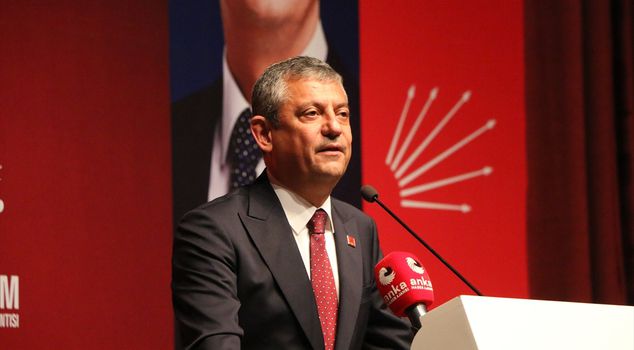 Trump landed in Ankara, Özgür Özel made a statement on Russia and China.