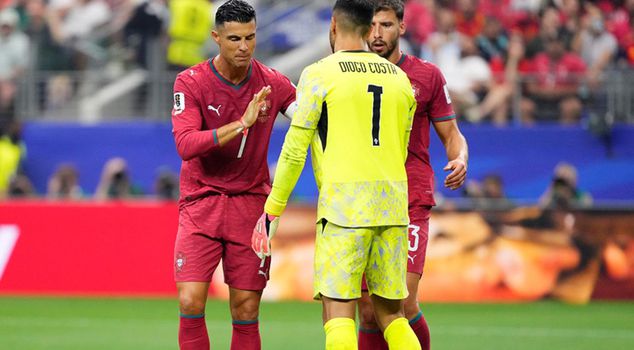 Farewell from Ronaldo! Spain knocked Portugal out of the tournament with a goal scored in the 90+1 minute.
