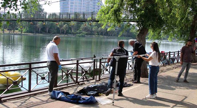 The person who fell into the river after drinking alcohol died, and their relatives were drowned in tears.