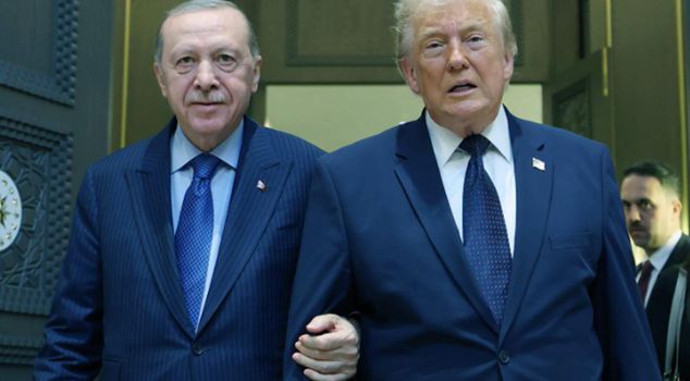 Ahmet Kaya was also included in the list of the complex! While Trump was being welcomed, 'Kum Gibi' was played.