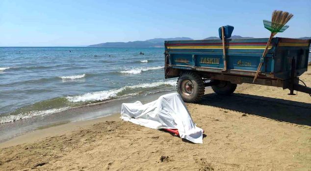 A male body was found on the coast in Izmir