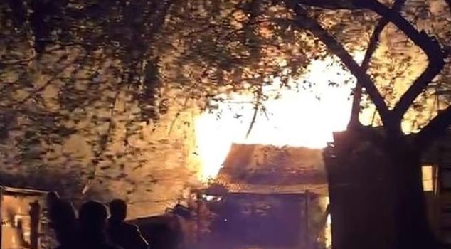 One person died in a fire that broke out in a shack in Bursa.