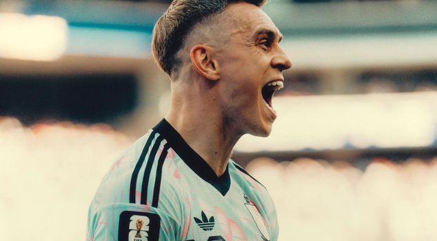 Trossard's agent is in Istanbul! Beşiktaş is finalizing the transfer.