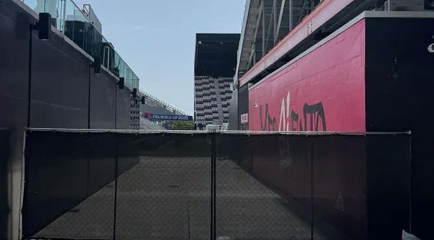 World Cup espionage alert: They took precautions by drawing a black curtain.
