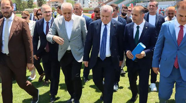 Minister Bak's stadium good news: It will be ready by the new season