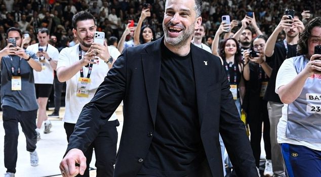 Beşiktaş extended the contract with Dusan Alimpijevic.