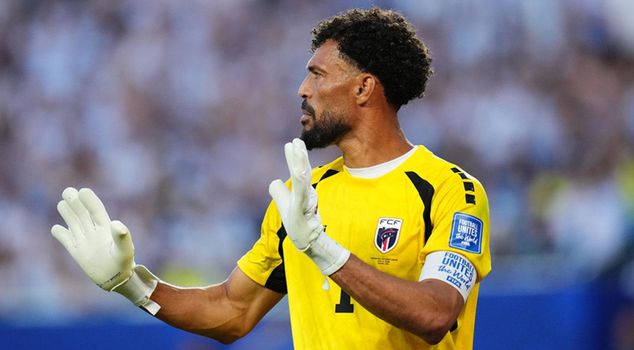 The hero of the World Cup, Vozinha, is flooded with offers! A total of 7 teams