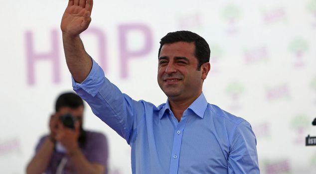 Demirtas, rejecting Kilicdaroglu, said 'yes' to the Saadet Party leader.
