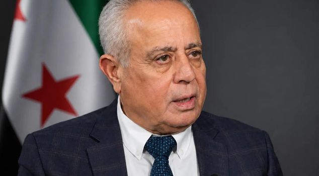 رئيس مجلس الشعب السوري هو عبد الحميد عوَّاك