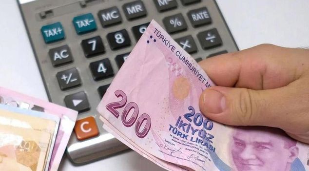 Учитель, полицейский, проповедник, врач! Вот повышенные зарплаты госслужащих, которые поступят на счета