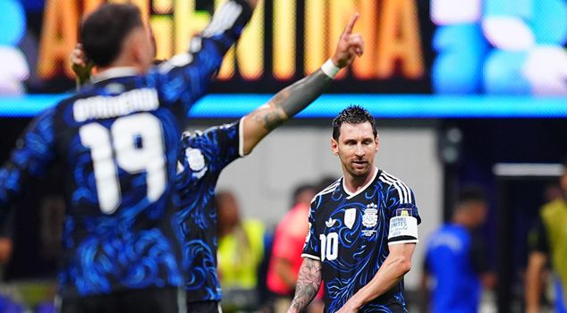 Incredible ending in the 90+2 minute! Argentina came from behind to defeat England and advance to the final.