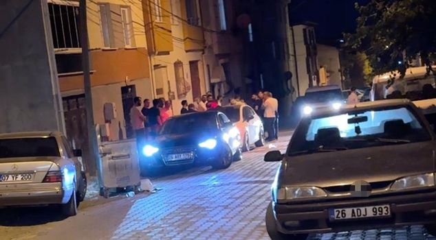 Fight with stones and sticks between two groups in Eskişehir: 7 injured, 1 police officer