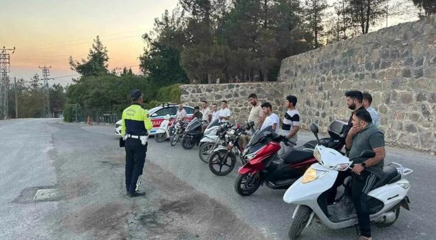 Motorcycle drivers fined 3.9 million lira