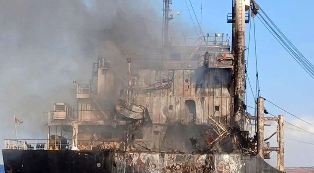 Russia struck a cargo ship in the Black Sea: 5 dead, 5 missing.