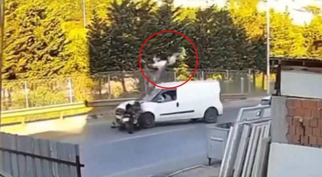 Horrifying accident! He paid a heavy price for his mistake.