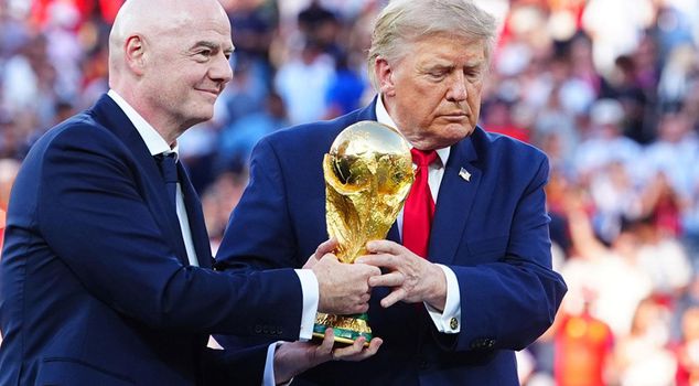 Trump rewards Infantino who canceled the red card penalty! He found him a new job.