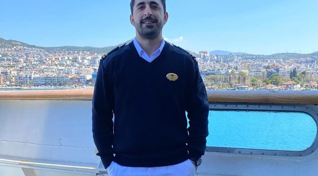 Two Turkish sailors suffocated to death on a ship arriving from Germany.