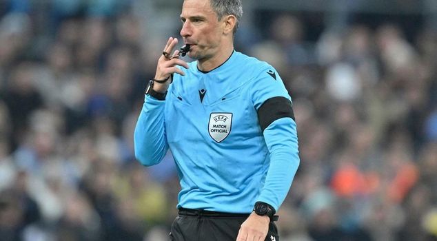 Slavko Vincic, who also officiated the Galatasaray-Fenerbahçe derby, has retired from refereeing.