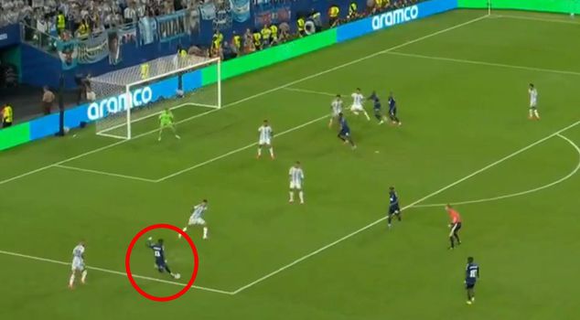 تم اختيار صاروخ كابرال لاعب طرابزون سبور كأفضل هدف في كأس العالم 2026
