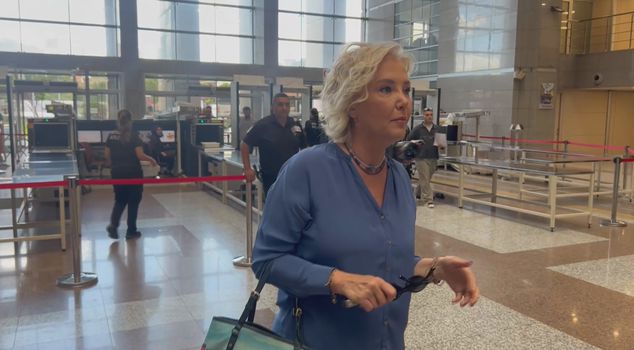 Berna Laçin came to the courthouse to testify as part of the Ahbap investigation.