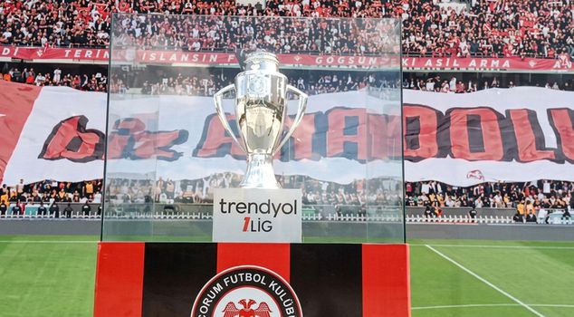 He really raised the bar! Corum FK President Savas Balcik announced his team's goal for the first year.