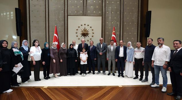 President Erdogan met with the families of the students who lost their lives in the school attack in Kahramanmaras.