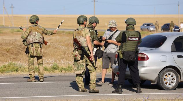 Soldiers opened fire in Crimea: 4 dead