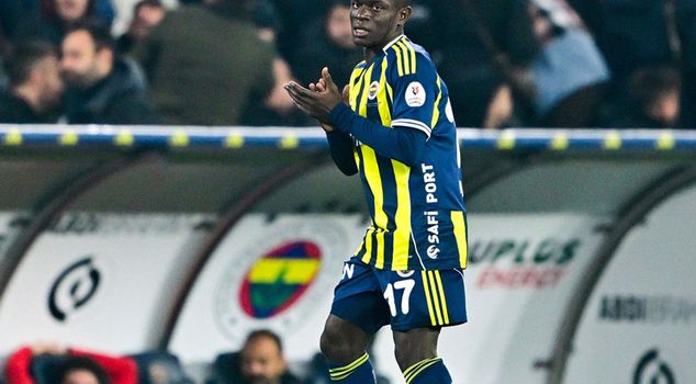 N'Golo Kante captivated with his professionalism