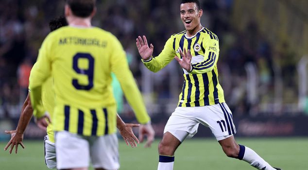 Recital in Kadıköy! Fenerbahçe winked at the tour with its stars.