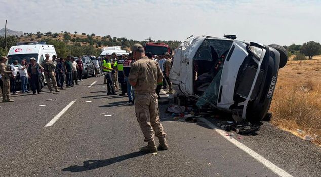 في ديار بكر، حادث مأساوي في طريق الخطوبة! 5 قتلى و11 جريحًا