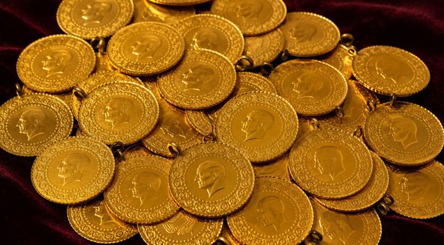 هل يمكنكما الموافقة؟ توقع نهاية العام للذهب فاجأ الجميع