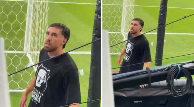 حوار ودي بين أوركون كوكجو والجماهير