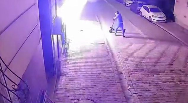 Ex-lover caused terror: Poured gasoline and set the house on fire, father narrowly escaped being burned