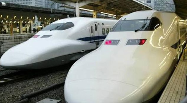 4 workers killed after being hit by high-speed train in Japan