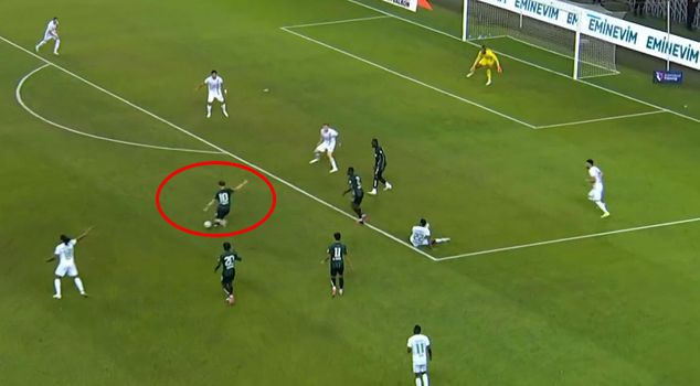 A stylish goal from Berkan Kutlu against Amedspor