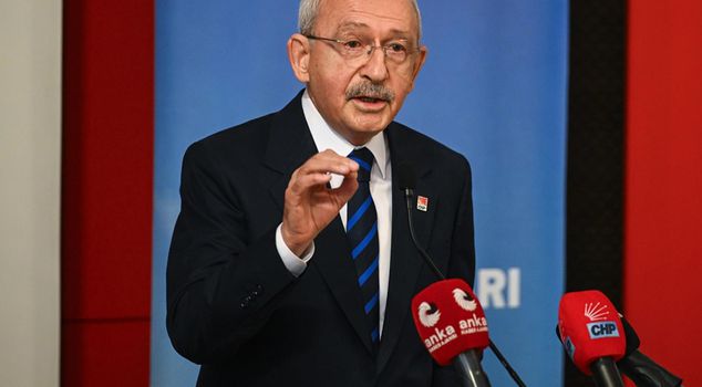 He was expelled in 2021, Mehmet Sevigen returned to CHP