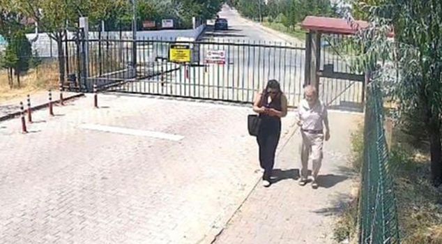 They tricked an 81-year-old man in Eskişehir and entered his home! The suspect was made to be kidnapped by his grandson.