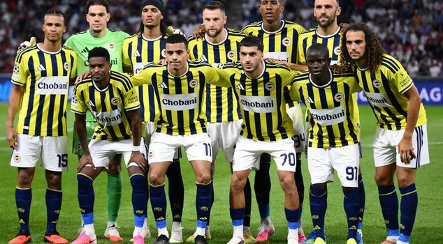 بمجرد انتهاء مباراة ليون، صدرت منشورات مفاجئة من فنربخشة