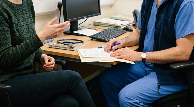 A doctor accused of taking money from patients for surgery in Manisa has been arrested.