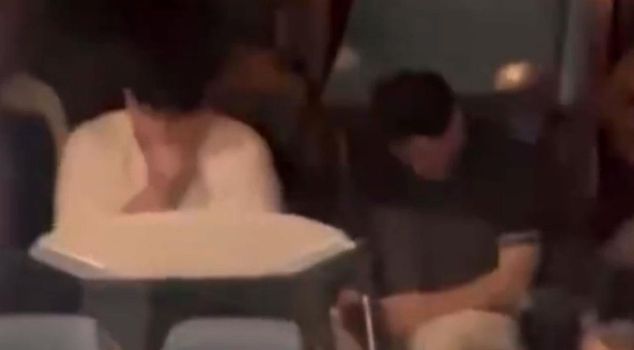 عندما رأى جمهور طرابزون سبور الحالة الحزينة لفاطح تيكي، لم يستطيعوا التحمل