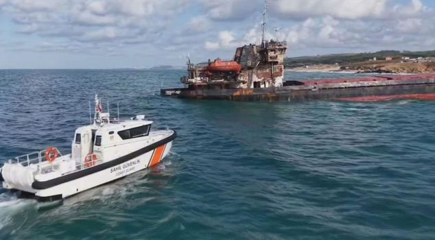 The ship attacked in Russia drifted and ran aground in Şile.