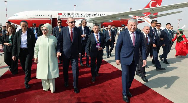 A Dombra surprise for President Erdogan in Bishkek