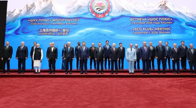 The SCO Summit has begun! Leaders posed for a family photo, all eyes on Erdoğan's critical meeting.
