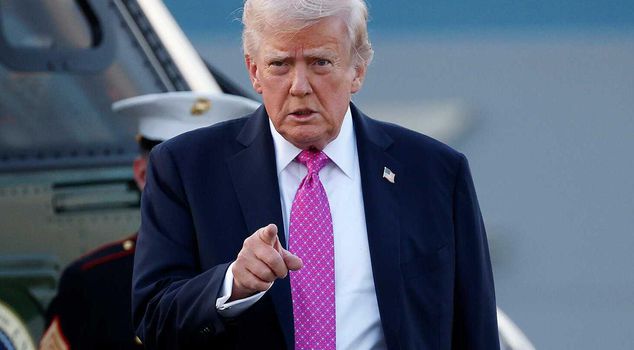 Trump's portrait divided the US: He had a $1 coin minted with his own face on it.