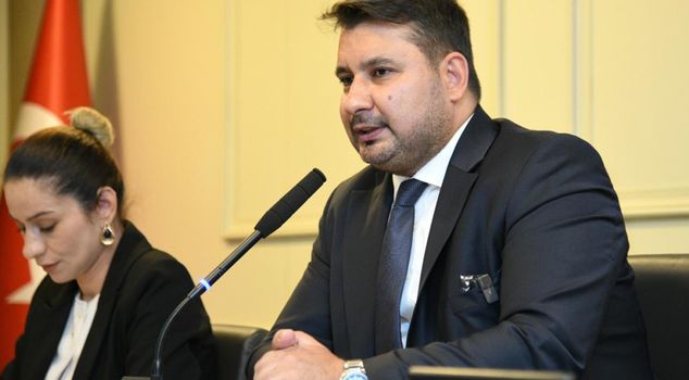 Striking statement from the mayor who switched to AK Party! Praise for Mansur Yavaş, criticism of the past