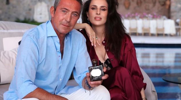 You have never seen Ali Koç like this! He stood in front of the camera for his wife.