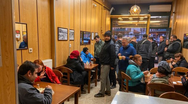 The indispensable street flavor of the winter months is now geographically indicated.